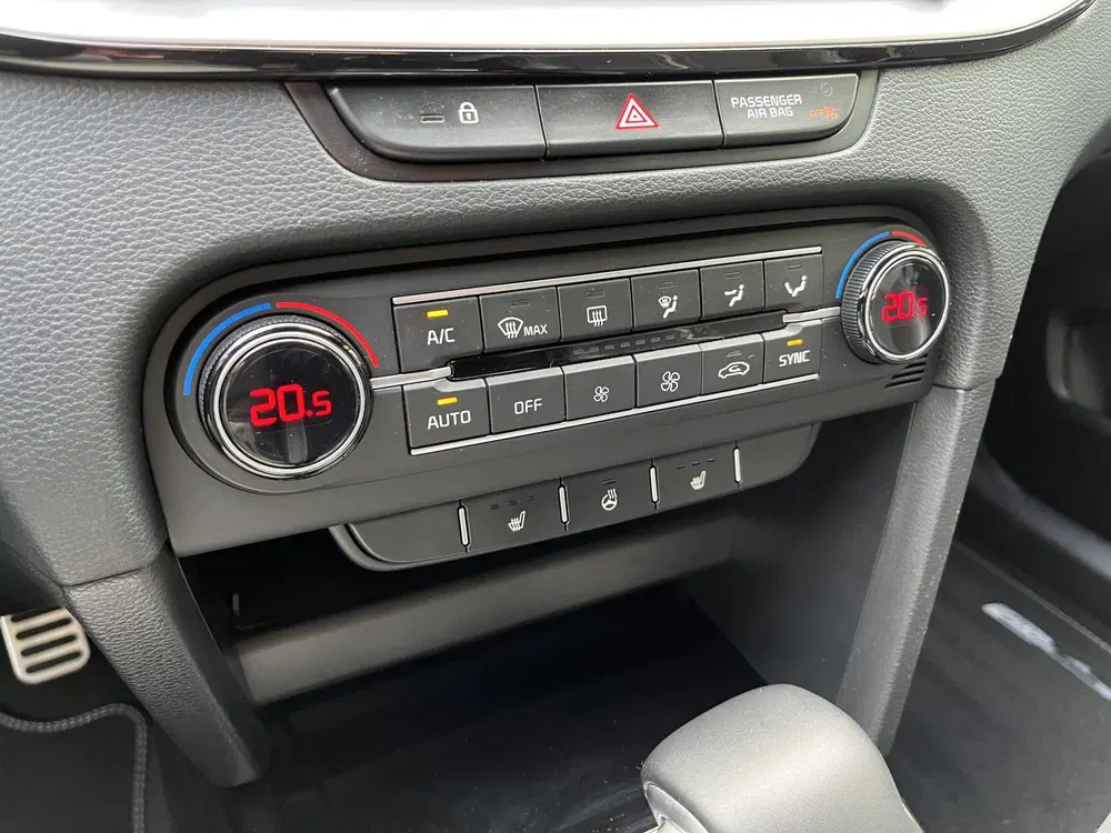 Kia Ceed 1.5 T-GDi MHEV GT-Line Edition uit 2022, foto 12