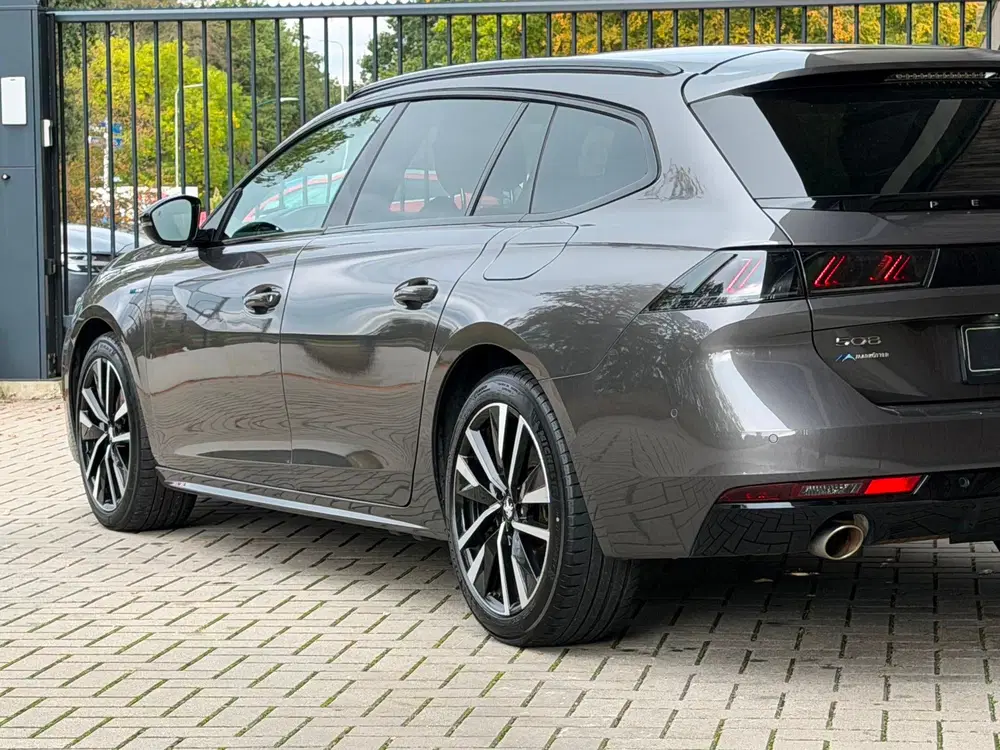 Peugeot 508 1.6 HYbrid 225 GT uit 2023, foto 8