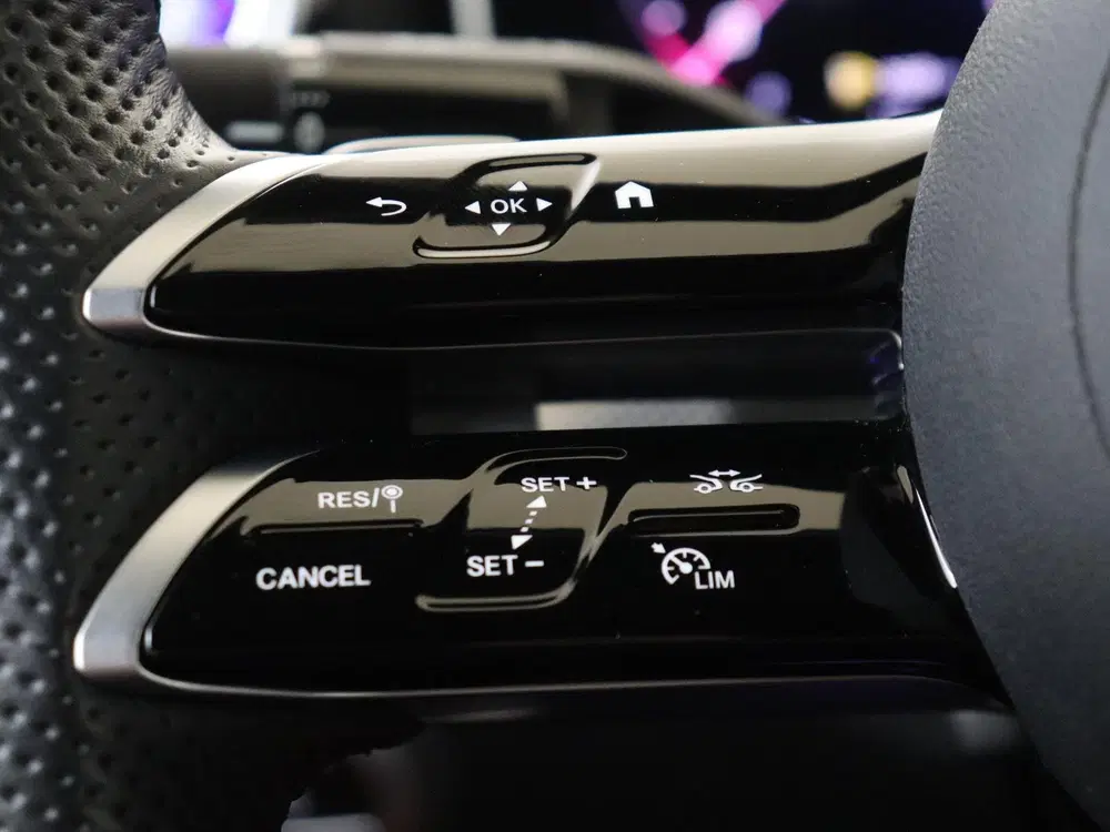 Mercedes-Benz CLE 180 AMG Line uit 2025, foto 12