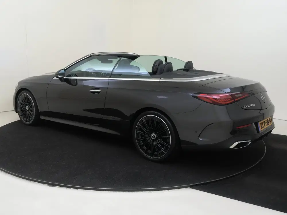 Mercedes-Benz CLE 180 AMG Line uit 2025, foto 3