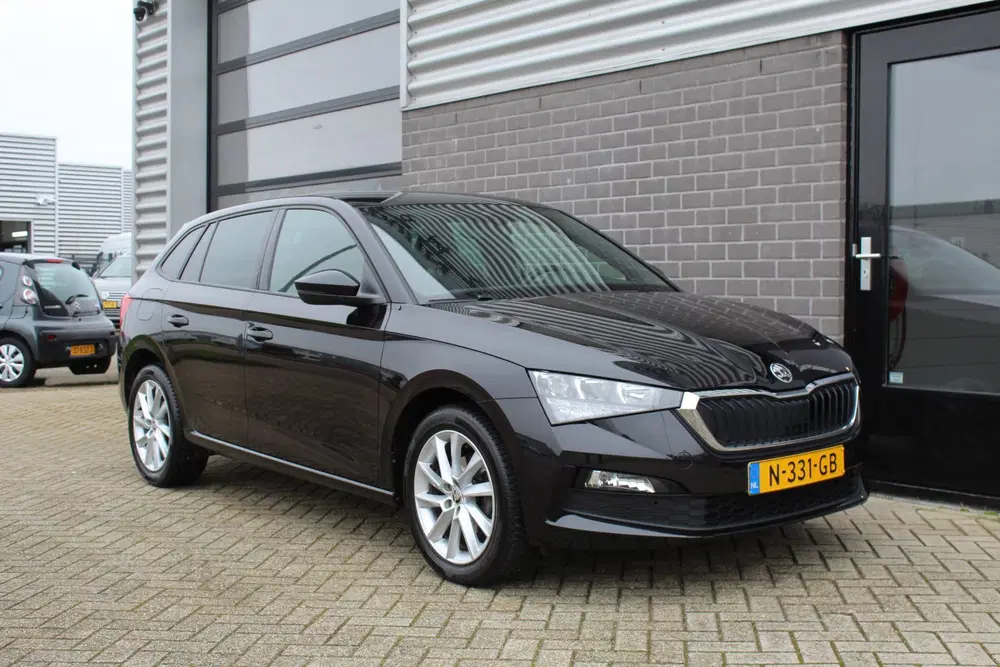 Skoda Scala 1.0 TSI Sport Business uit 2021, foto 6