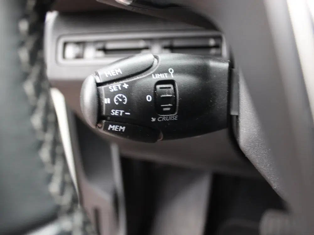 Peugeot 3008 1.2 PureTech Aut. *Allure* Aut uit 2020, foto 14