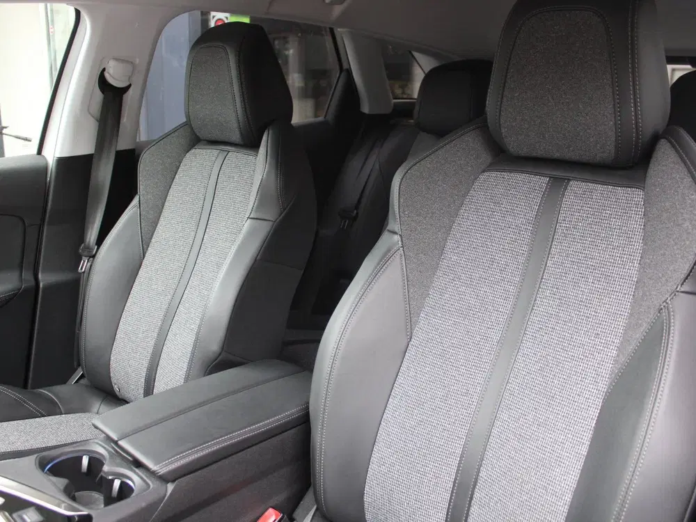Peugeot 3008 1.2 PureTech Aut. *Allure* Aut uit 2020, foto 15