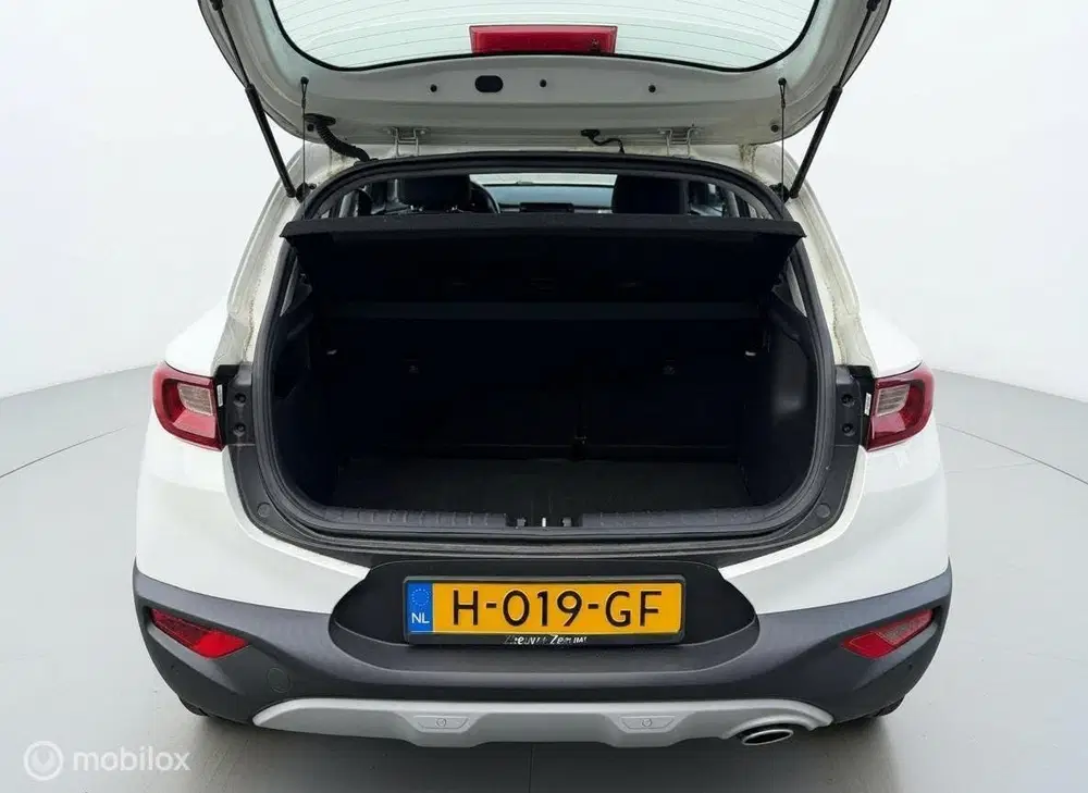 Kia Stonic 1.0 T-GDi DynamicLine uit 2020, foto 8