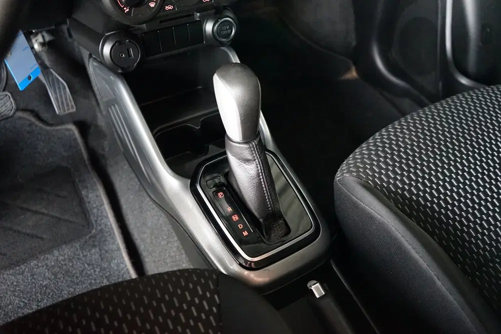 Suzuki Ignis 1.2 Smart Hybrid Style AUTOMAAT uit 2020, foto 6