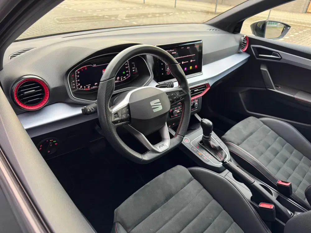 SEAT Ibiza 1.0 EcoTSI FR 110 pk Automaat uit 2024, foto 14