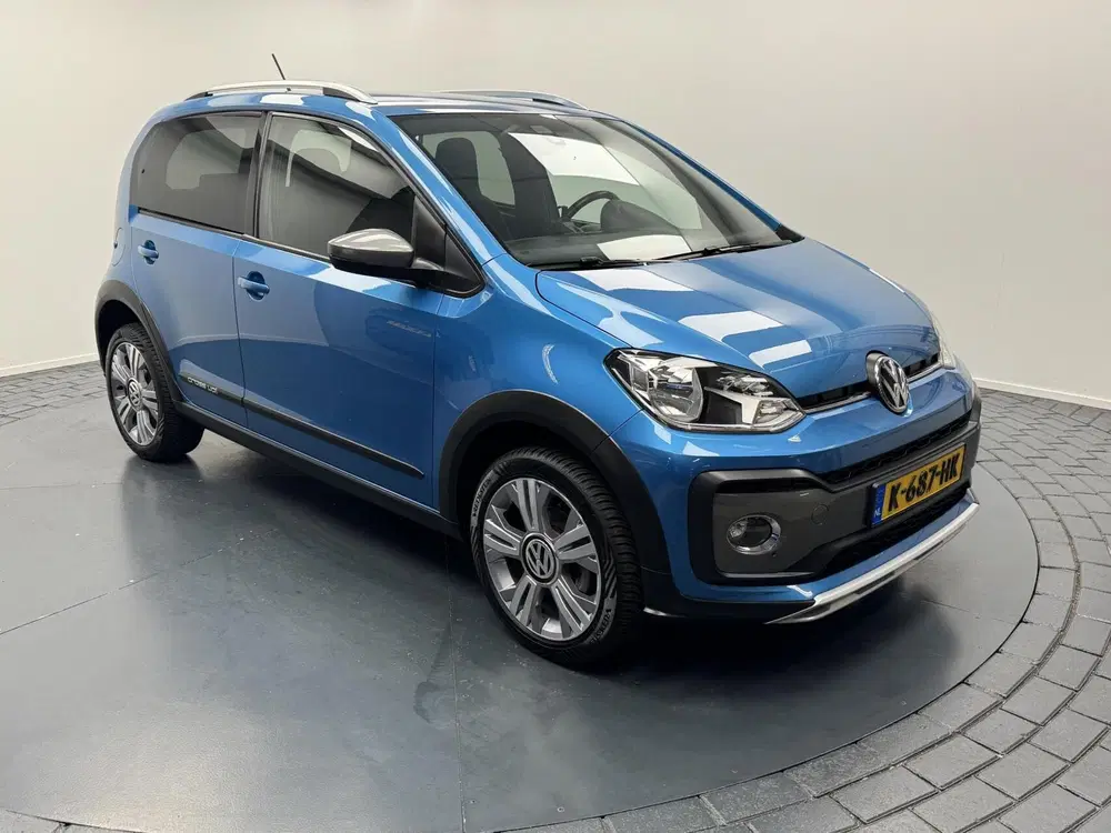 Volkswagen up! 1.0i Cross Up Automaat-Camera-Cr.contr-Cli uit 2019, foto 2