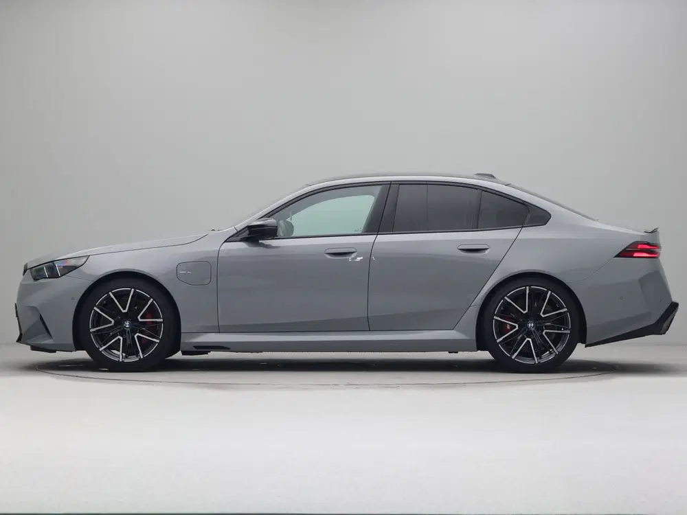 BMW M5 Sedan (bj 2026 uit 2026, foto 12