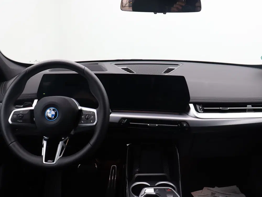 BMW iX1 xDrive30 67 kWh (bj 2026 uit 2026, foto 12