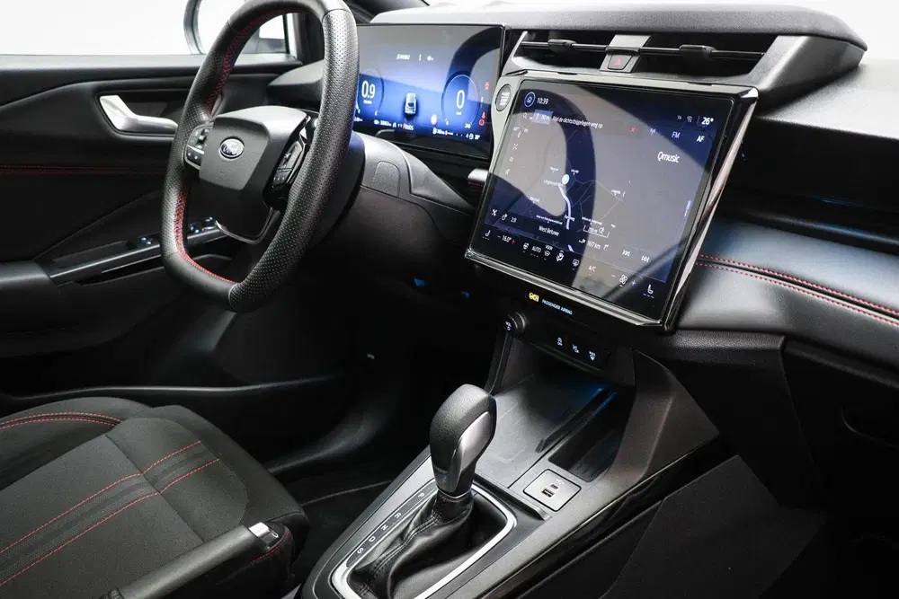 Ford Puma 1.0 EcoBoost Hybrid ST-Line X uit 2025, foto 3