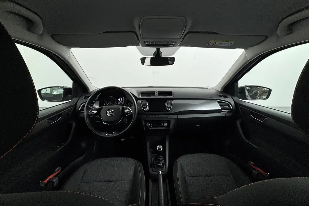 Skoda Fabia 1.0 TSI Business Edition uit 2022, foto 3
