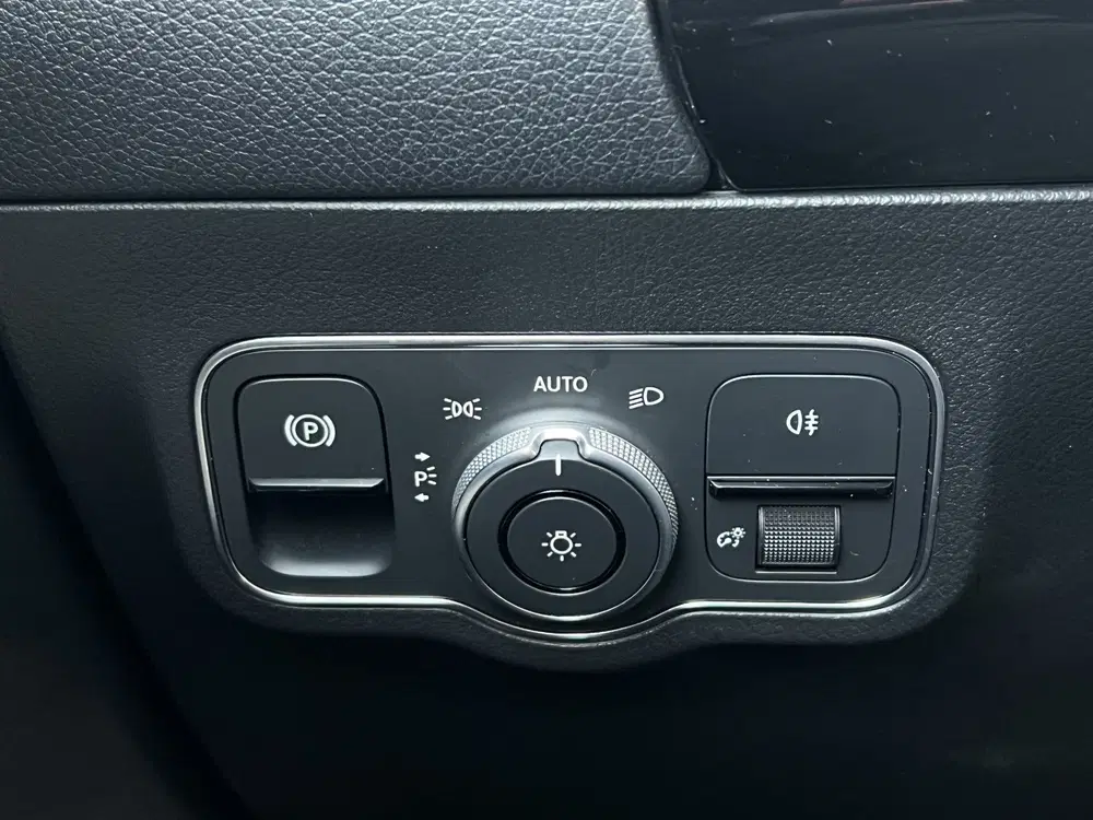 Mercedes-Benz B-Klasse 200 Business Solution AMG uit 2019, foto 9