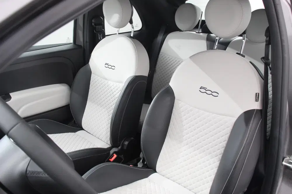 Fiat 500C 1.0 Hybrid Dolcevita Lederen Bekleding Cru uit 2022, foto 10