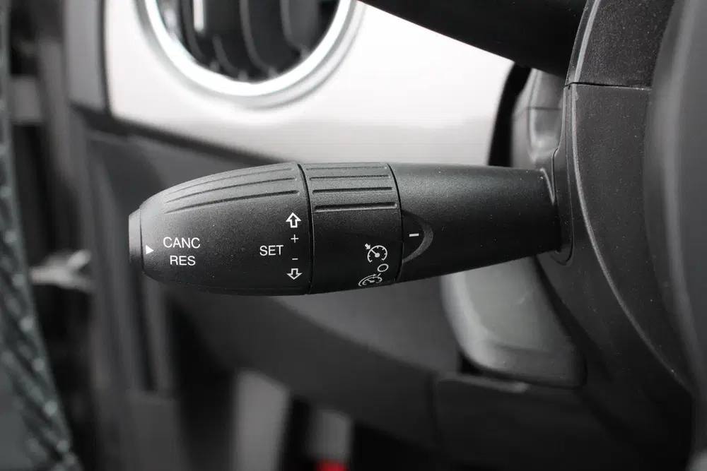 Fiat 500C 1.0 Hybrid Dolcevita Lederen Bekleding Cru uit 2022, foto 13
