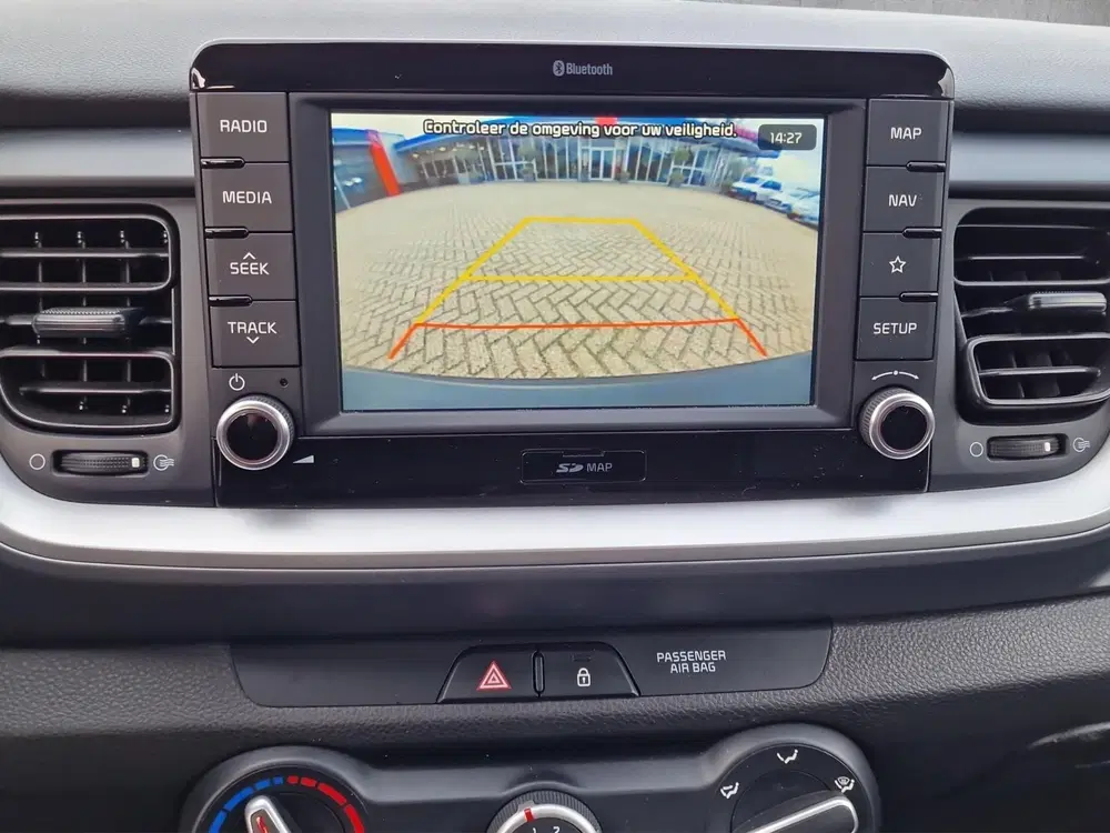 Kia Stonic 1.0 T-GDi DynamicLine uit 2020, foto 13