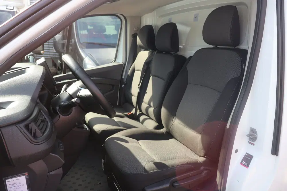 Renault Trafic 2.0 dCi 130pk L1 H1 Work Edition Inrichtin uit 2022, foto 3