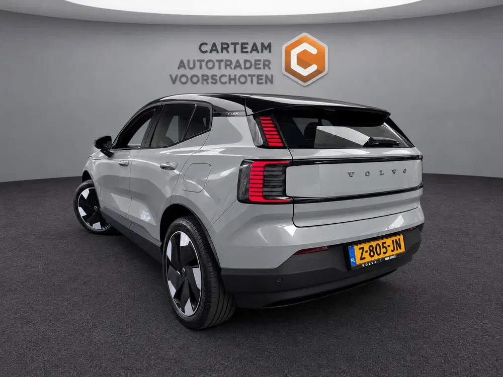 Volvo EX30 Single Motor Extended Range Plus 69 kWh 93 uit 2024, foto 10