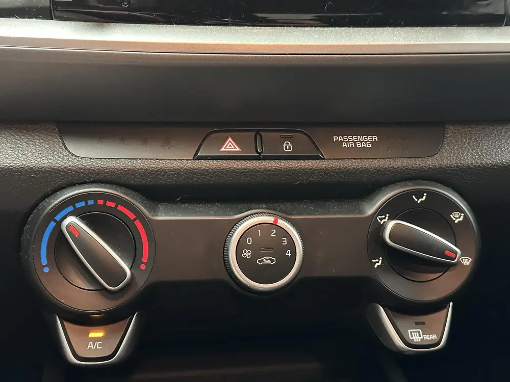 Kia Stonic 1.0 T-GDi MHEV DynamicLine uit 2021, foto 13