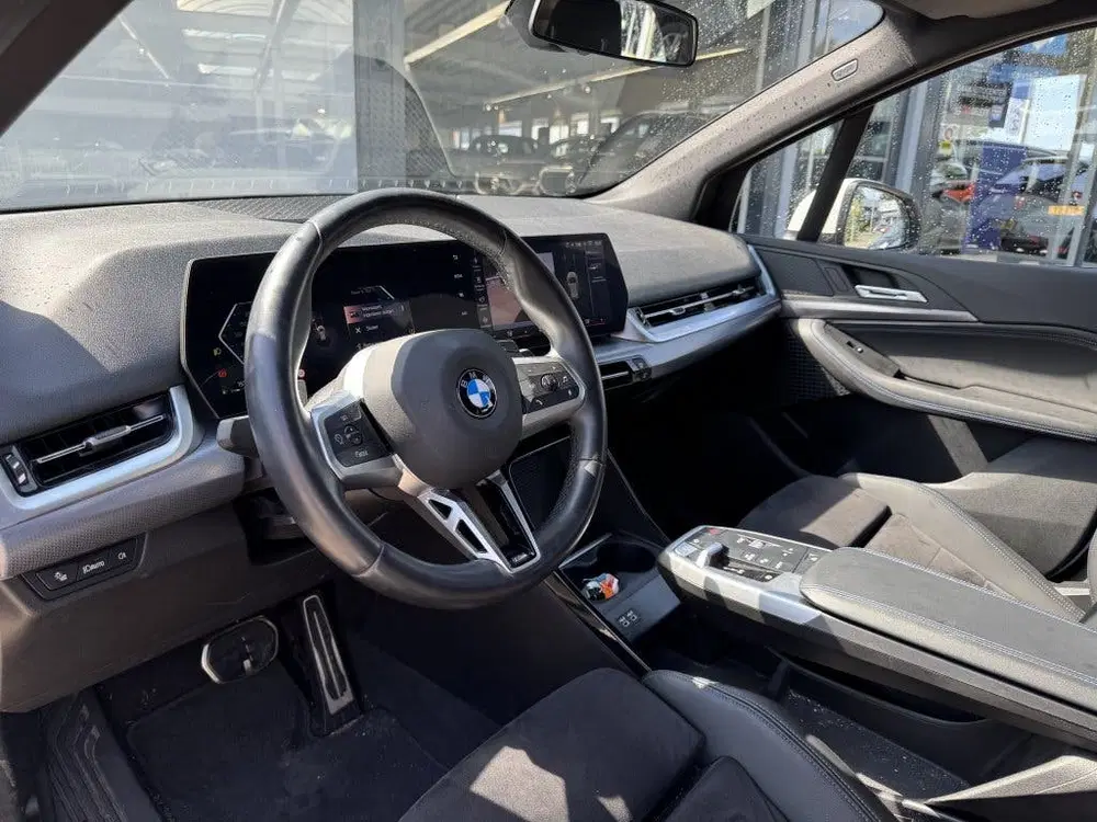BMW 2-serie Active Tourer 218i M Sport uit 2024, foto 5