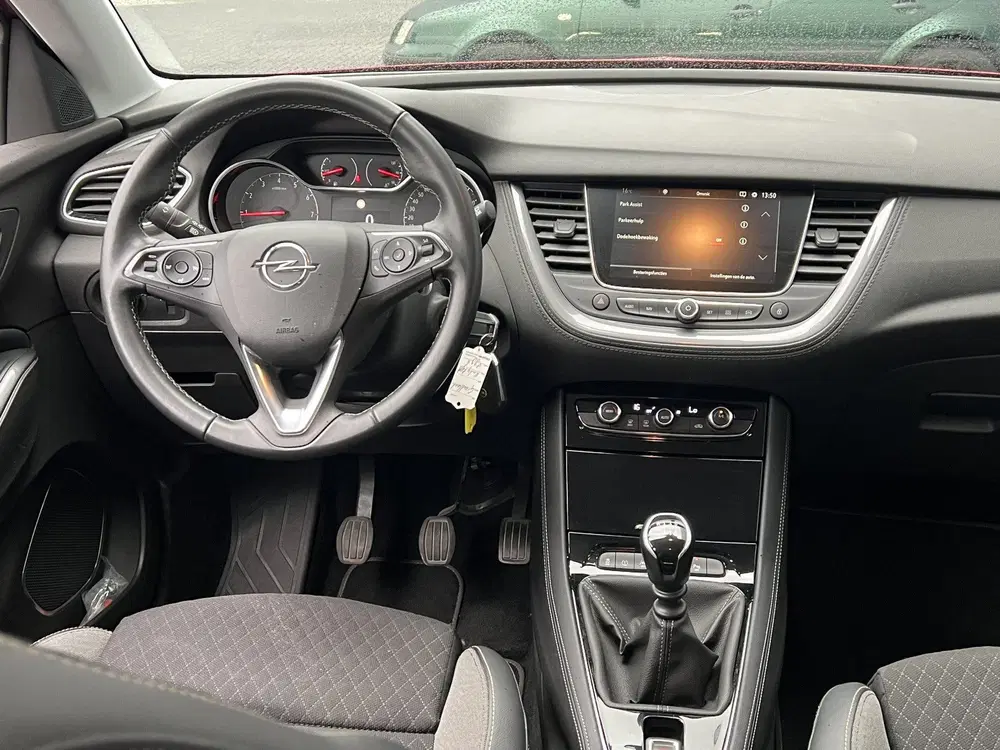 Opel Grandland 1.2 Turbo Business Elegance uit 2021, foto 10