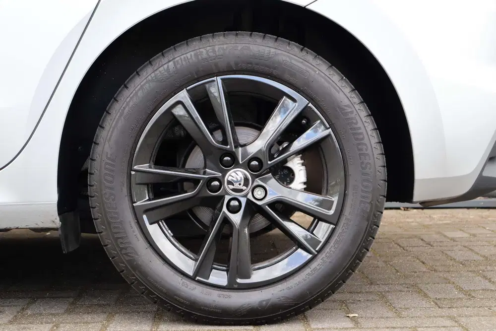Skoda Fabia 1.0 TSI 95pk Business Edition uit 2025, foto 14