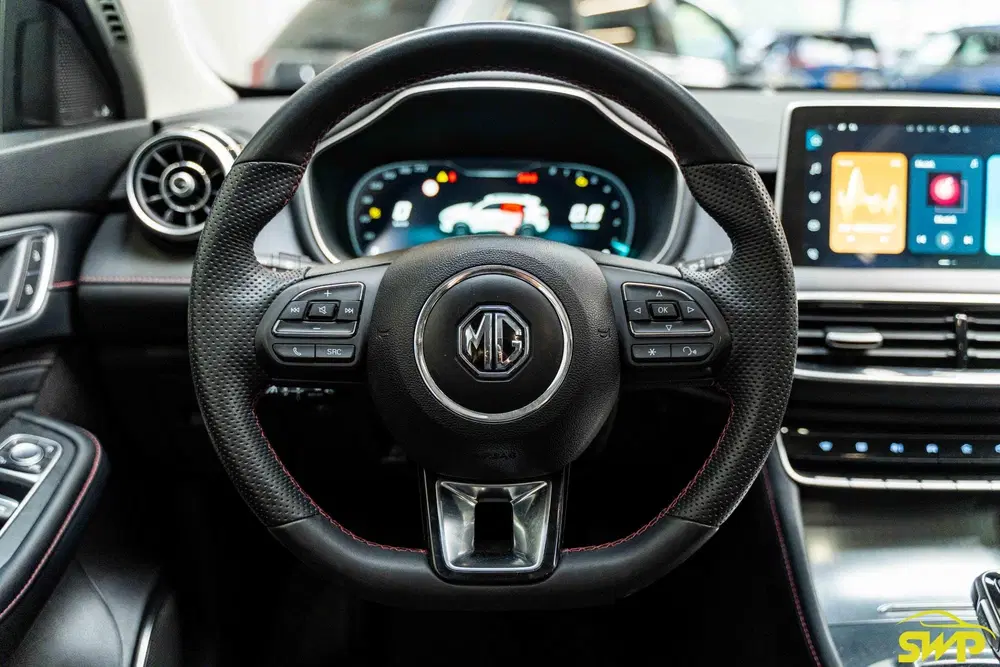 MG EHS 1.5 Luxury MHEV uit 2024, foto 10