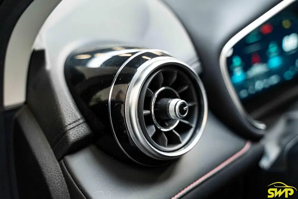 MG EHS 1.5 Luxury MHEV uit 2024, foto 12