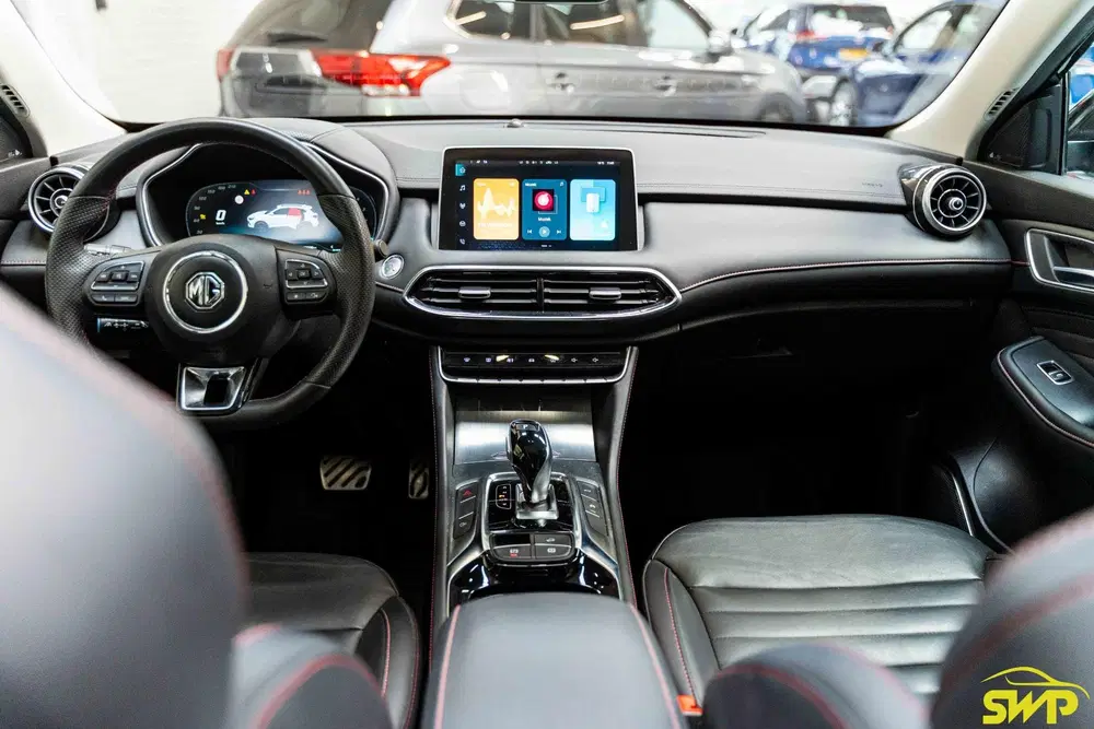 MG EHS 1.5 Luxury MHEV uit 2024, foto 4