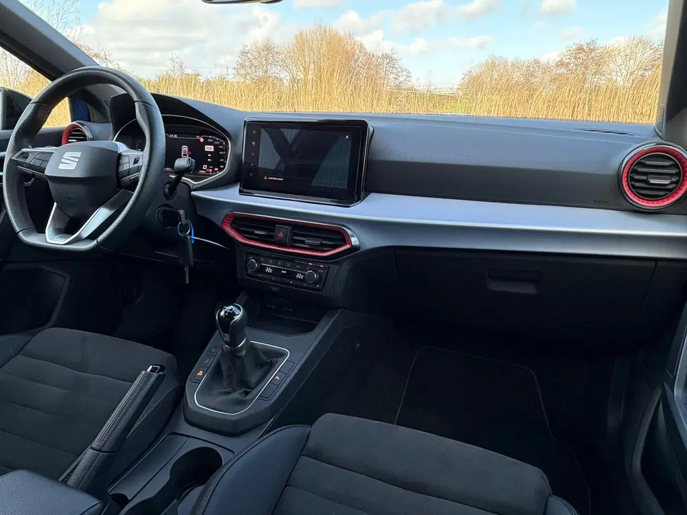 SEAT Ibiza 1.0 EcoTSI FR Business Intense uit 2022, foto 15