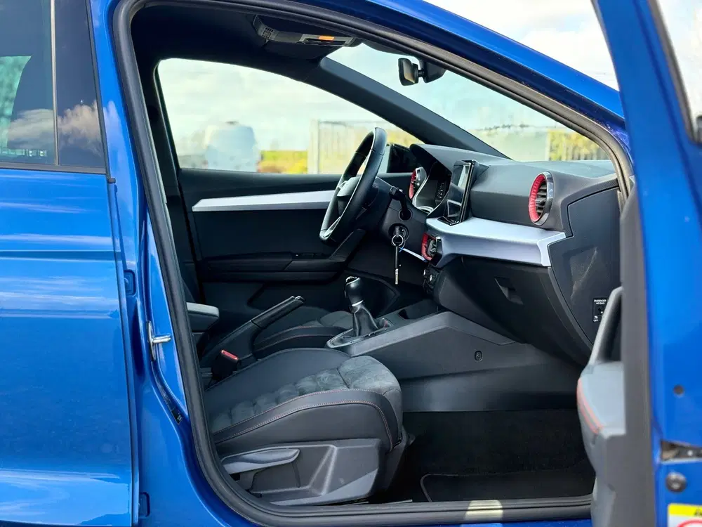 SEAT Ibiza 1.0 EcoTSI FR Business Intense uit 2022, foto 6