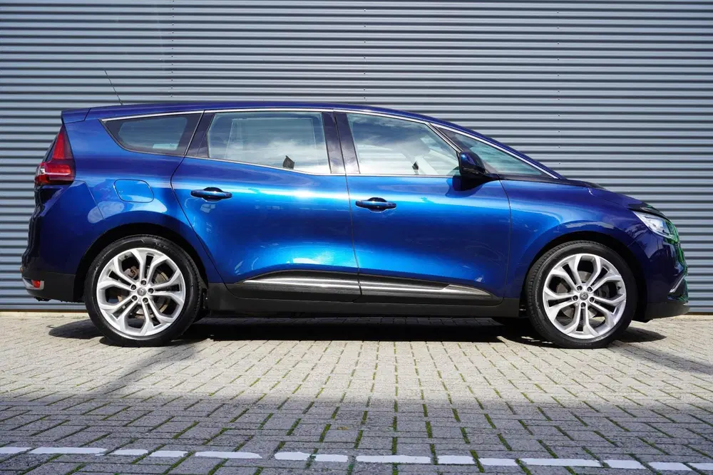 Renault Grand Scenic Grand Scénic 1.3 TCe 140pk Limited 7p. uit 2019, foto 3