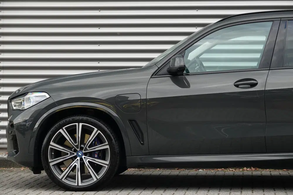 BMW X5 xDrive45e High Executive M-Sport uit 2022, foto 10