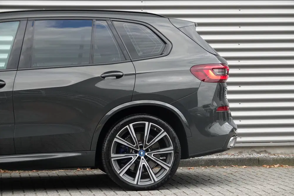 BMW X5 xDrive45e High Executive M-Sport uit 2022, foto 12