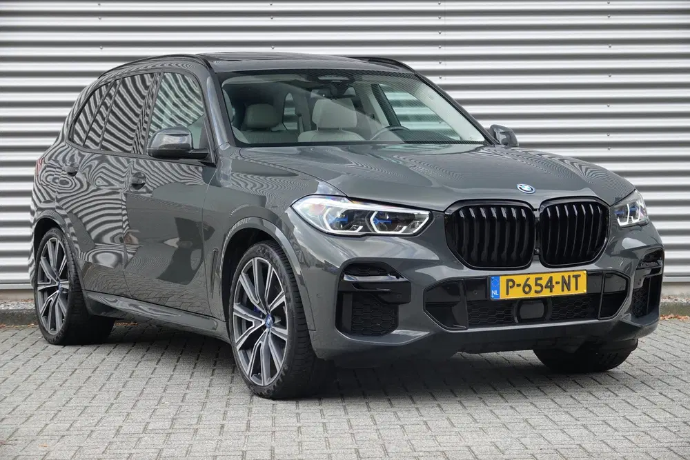 BMW X5 xDrive45e High Executive M-Sport uit 2022, foto 3