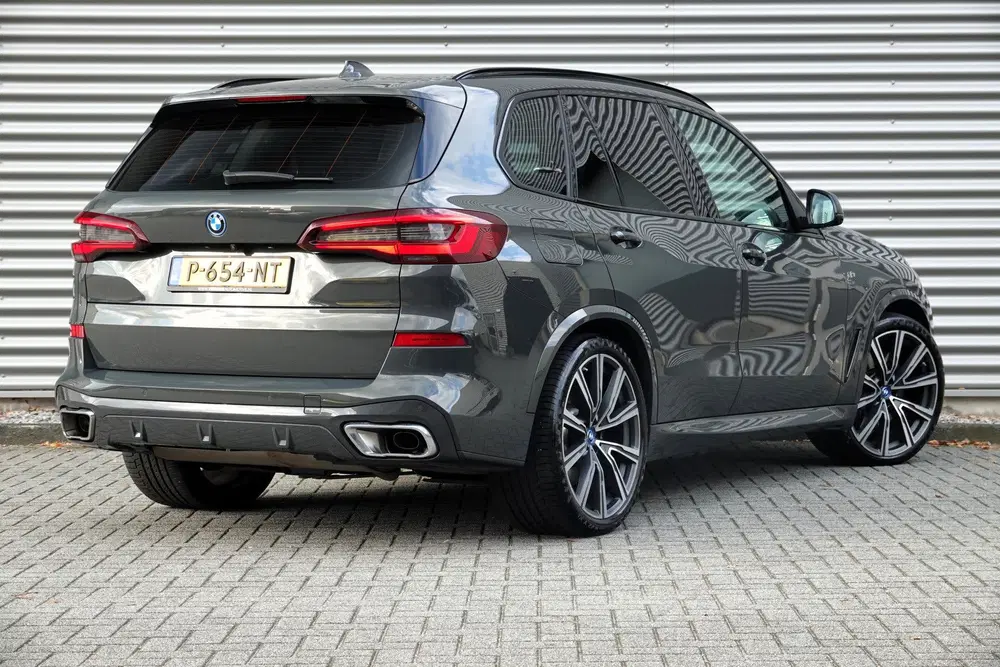 BMW X5 xDrive45e High Executive M-Sport uit 2022, foto 6