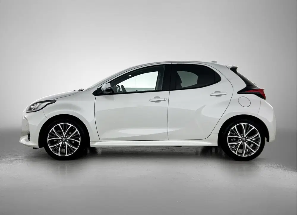 Toyota Yaris Hybrid 130 Executive uit 2025, foto 3