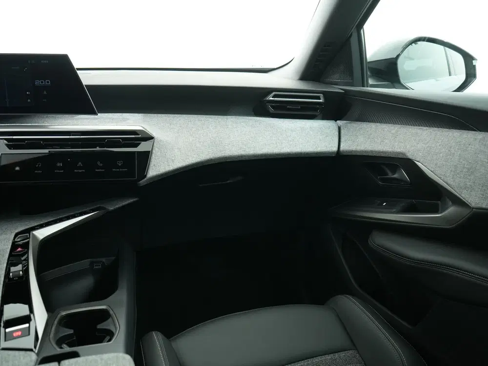 Peugeot 3008 1.2 HYBRID 145PK ALLURE E-DCS6 uit 2026, foto 14