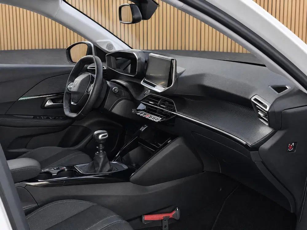 Peugeot 208 1.2 PT Allure Pack uit 2021, foto 13
