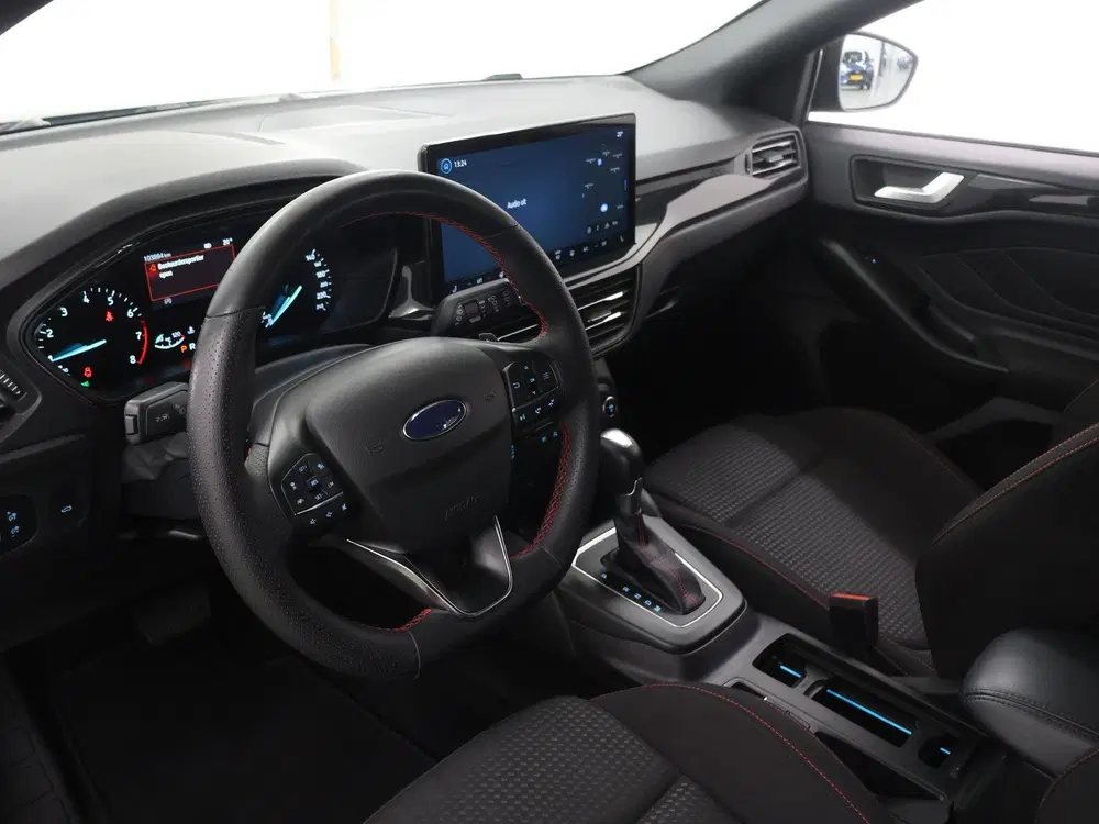Ford Focus 1.0 EcoBoost Hybrid ST Line Automaat uit 2022, foto 7