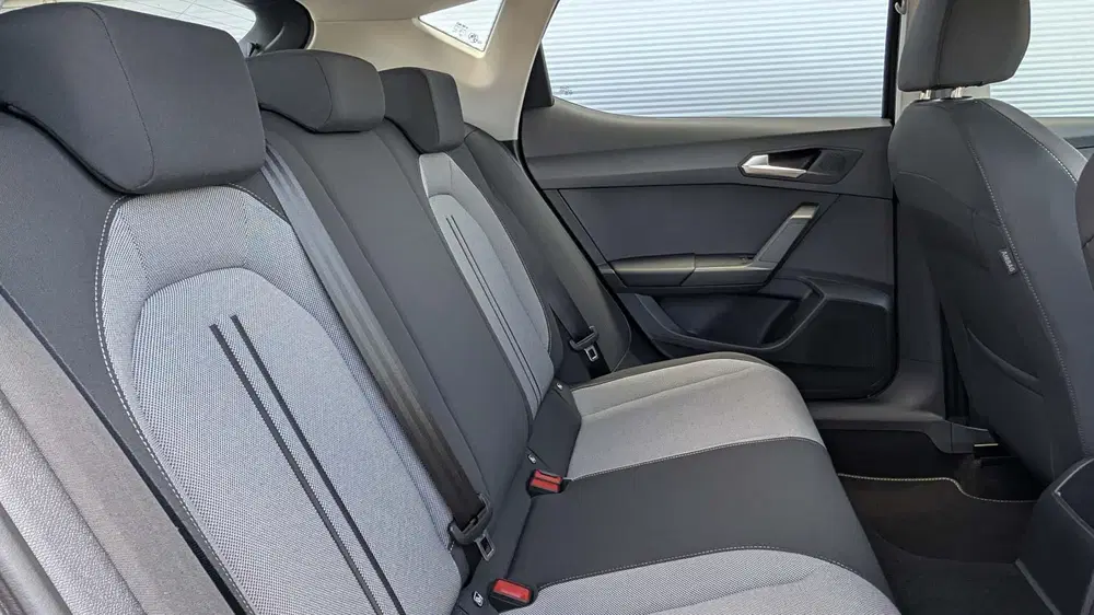 SEAT Leon 1.0 TSI 110pk Style uit 2024, foto 15