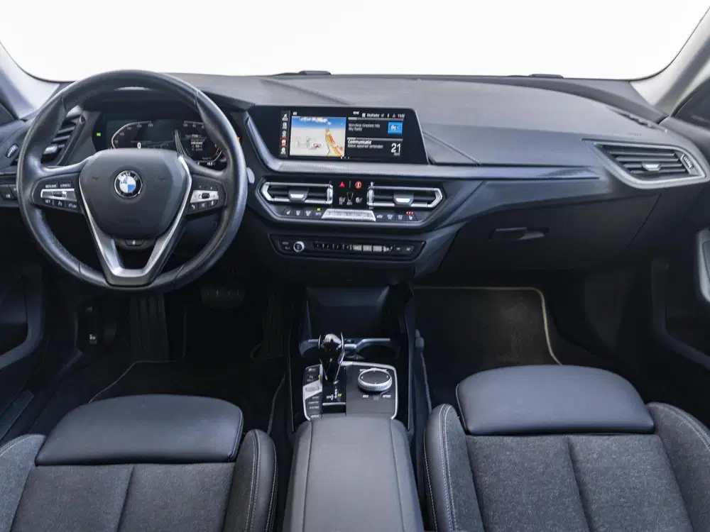 BMW 2-serie Gran Coupé 218i uit 2023, foto 7