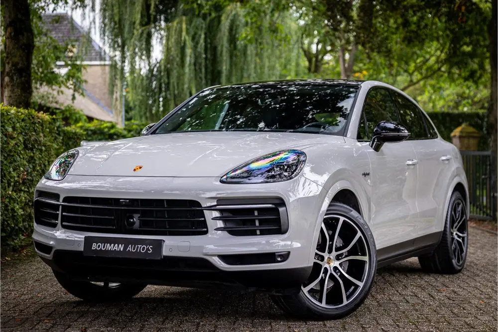 Porsche Cayenne Cayenne Coupé 3.0 E-Hybrid Stoelventilatie uit 2023