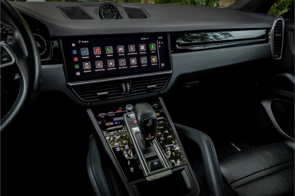 Porsche Cayenne Cayenne Coupé 3.0 E-Hybrid Stoelventilatie uit 2023, foto 10