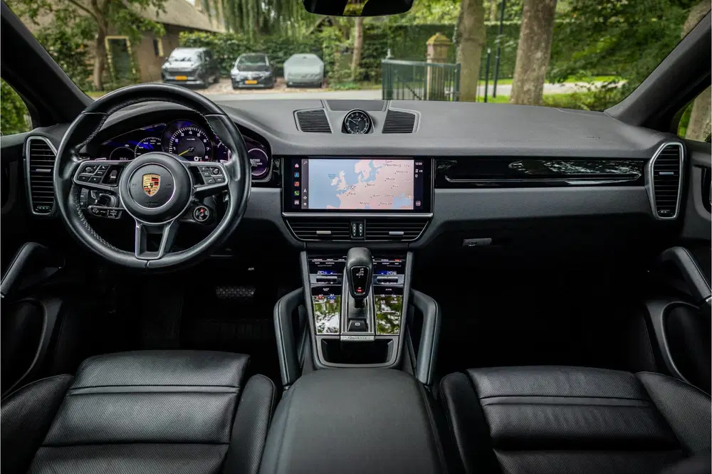 Porsche Cayenne Cayenne Coupé 3.0 E-Hybrid Stoelventilatie uit 2023, foto 8