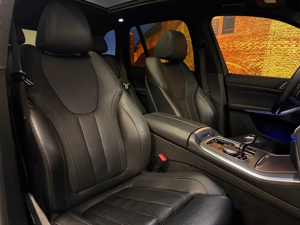 BMW X5 XDrive40i High Exe M-Sport Panodak Laserli uit 2019, foto 7