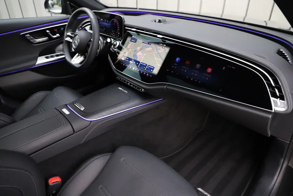 Mercedes-Benz E-Klasse AMG 53 4MATIC+ uit 2025, foto 2