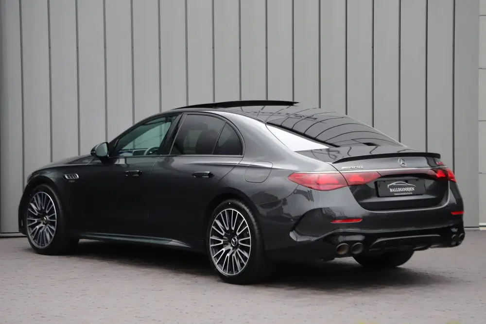 Mercedes-Benz E-Klasse AMG 53 4MATIC+ uit 2025, foto 5