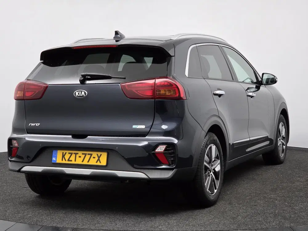 Kia Niro 1.6 GDi PHEV ExecutiveLine uit 2021, foto 2