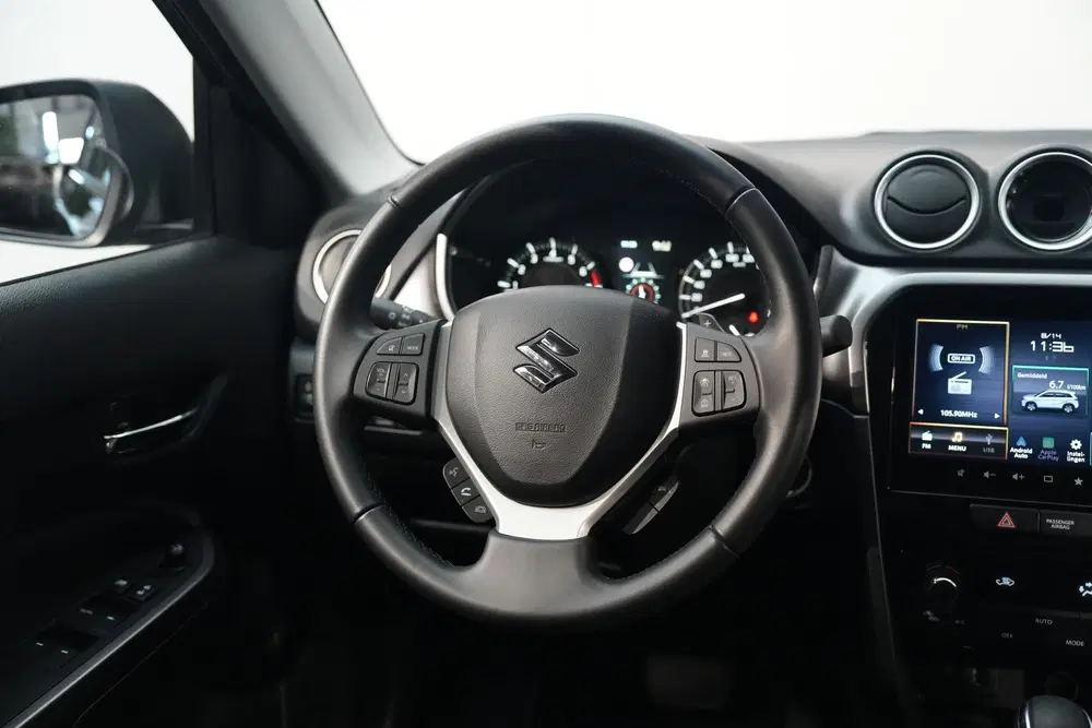 Suzuki Vitara 1.5 Hybrid Style NAVI CAMERA ADAP. uit 2025, foto 11