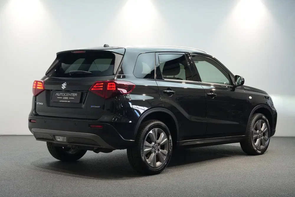 Suzuki Vitara 1.5 Hybrid Style NAVI CAMERA ADAP. uit 2025, foto 2
